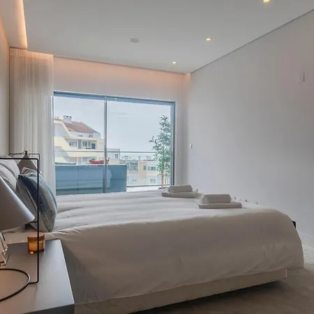 Modern & Charming W/pool By Lovelystay